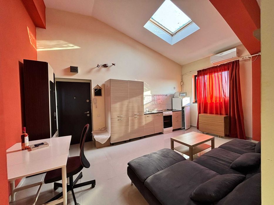 Apartament 2 cam de închiriat, Otopeni, centru