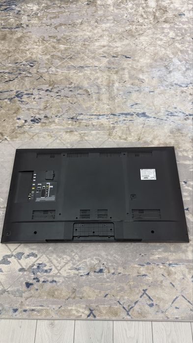 Телевизор в хорошем состояний