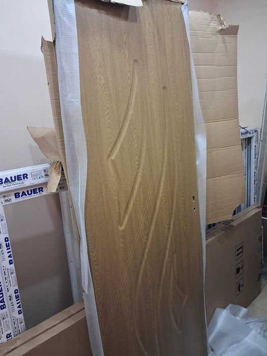 Входна и интериорни врати