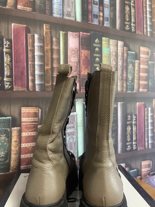 Bocanci de dama, noi, magazin Luca Di Gioia