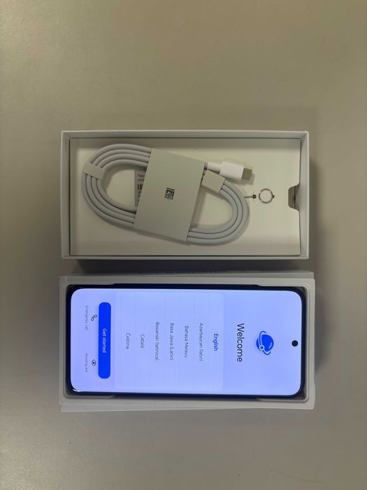 Honor 200 12GB RAM, 512GB ROM (impecabil + garantie)