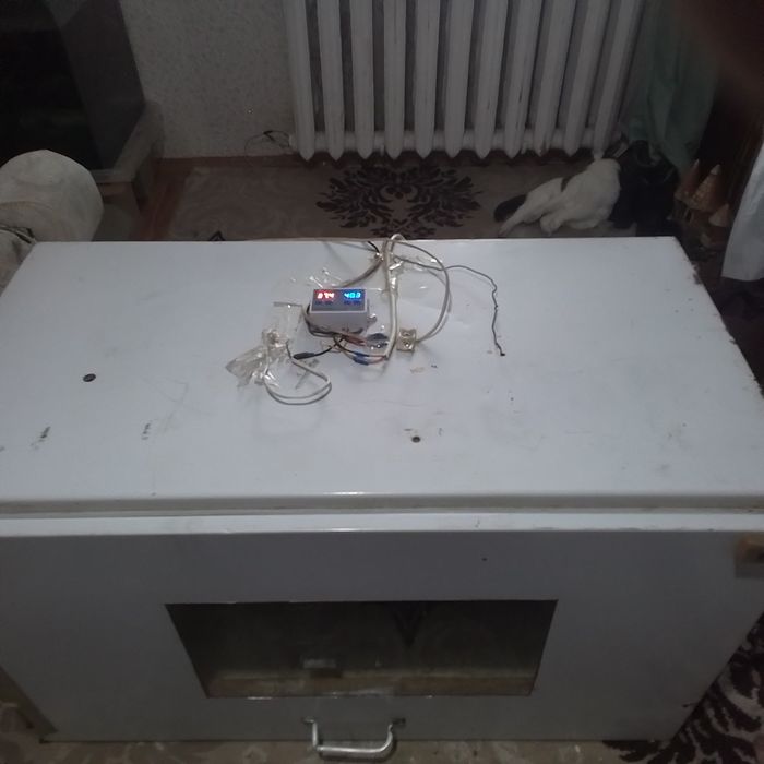 Продам инкубатор на 300 яиц, 45000 тг.