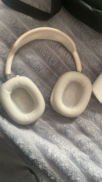 Airpodsmax. Сатамын