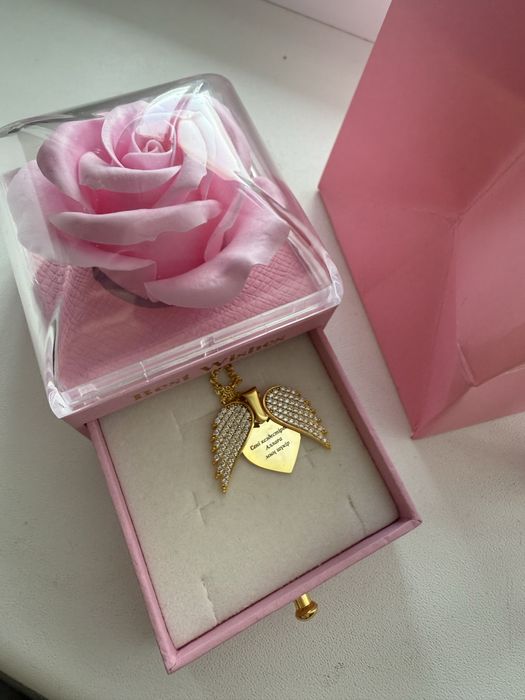 Кулон с крыльями ангела