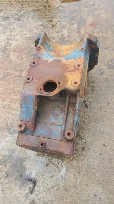 suport balansoar punte față tractor u 445 utb 550 u 640...