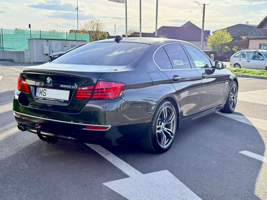 BMW seria 5 f10 520d