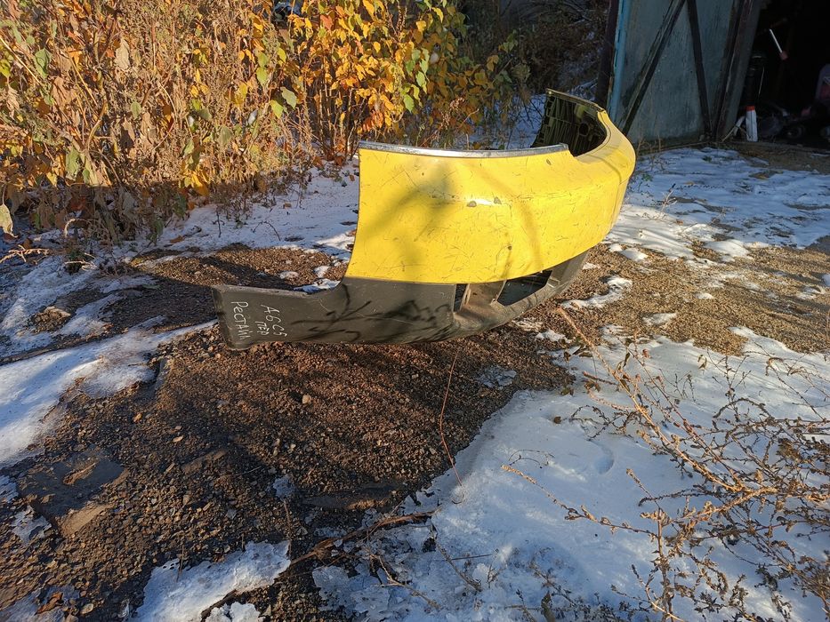 Бампер на А6 С5 в отличном состояний