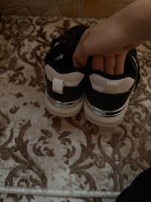 Обувки nike / adidas