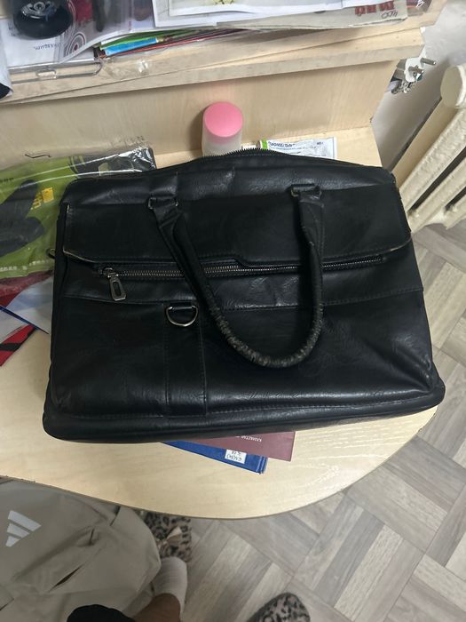 продам портфель брал за 9к