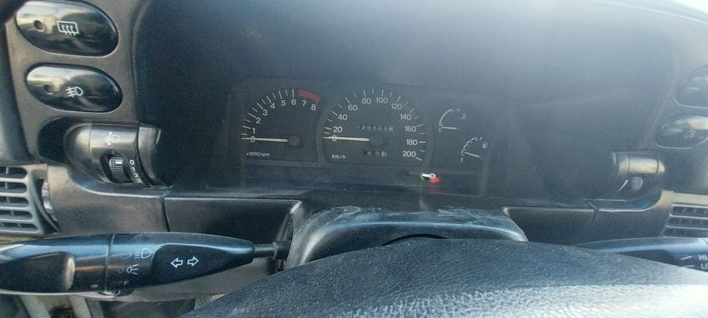 Daewoo нексия 1 сонс