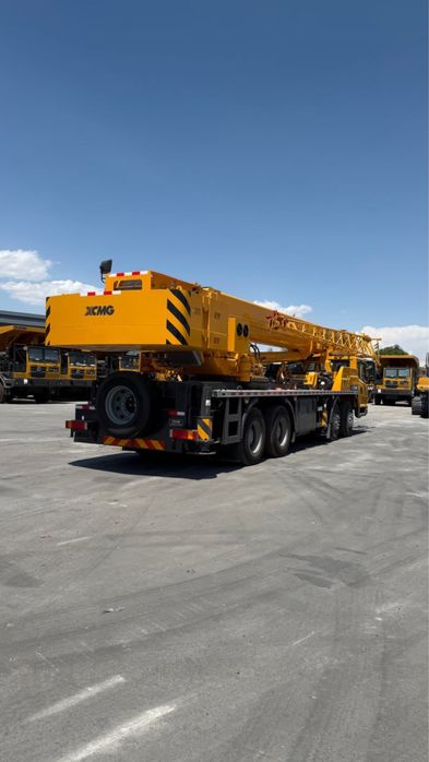 Avtokran XCMG , Zoomlion 50 tonna