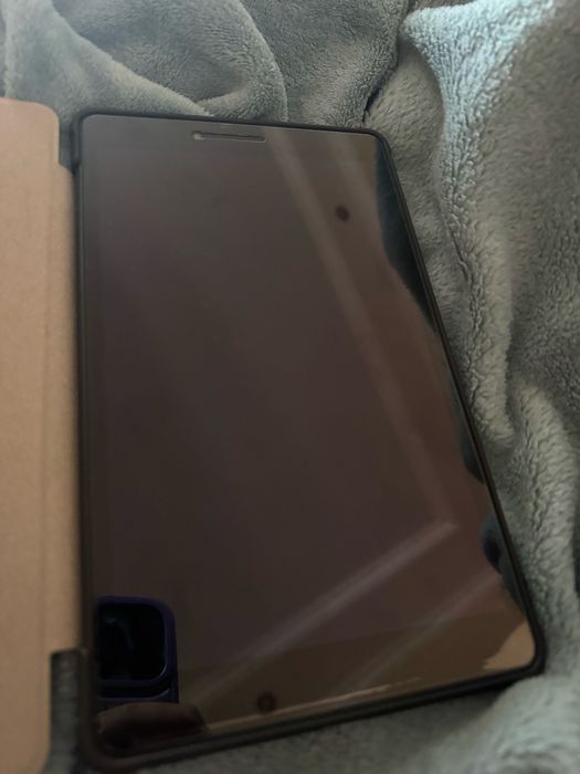 Продам планшет Tab A(2019)