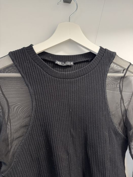 Скъсен топ Zara - L