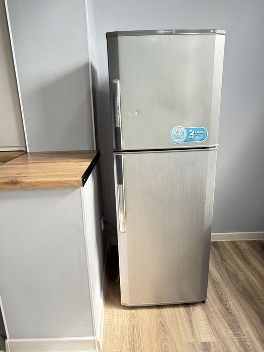 Холодильник LG expresscool