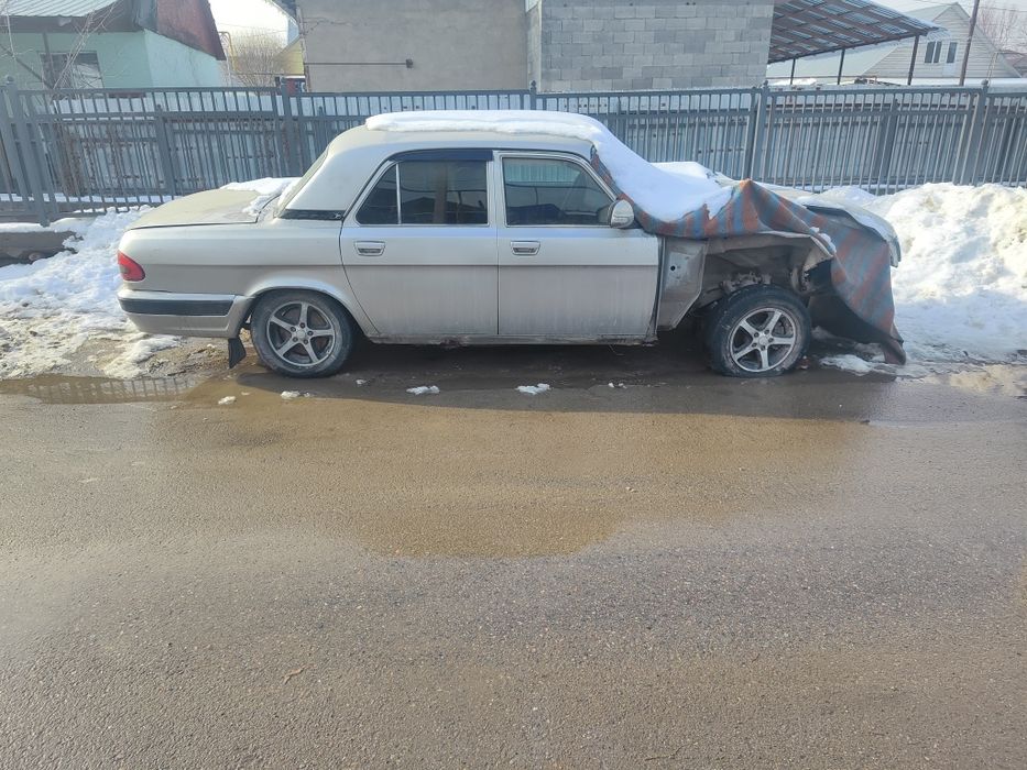 Волга на запчасти.