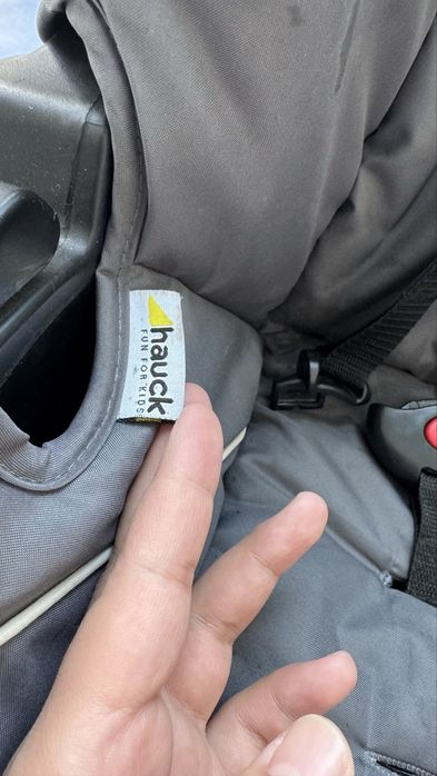 Продам автокресло переносчик