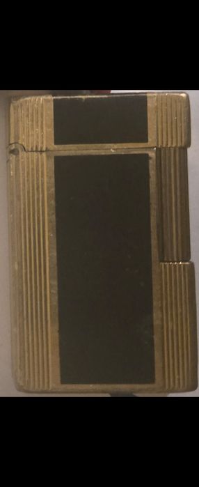 Bricheta Dupont placata cu aur