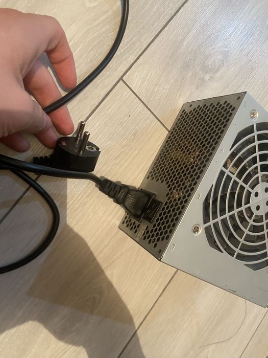 блок питания полу рабочи