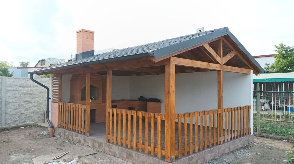 Vând foișore terasa din lemn