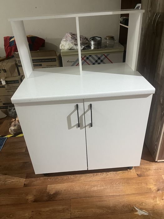 Кухонный шкафчик