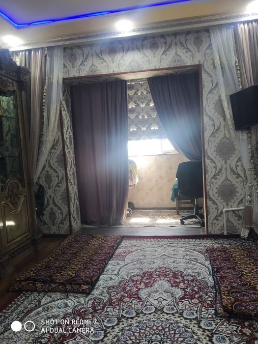 3 xonali uy sotiladi