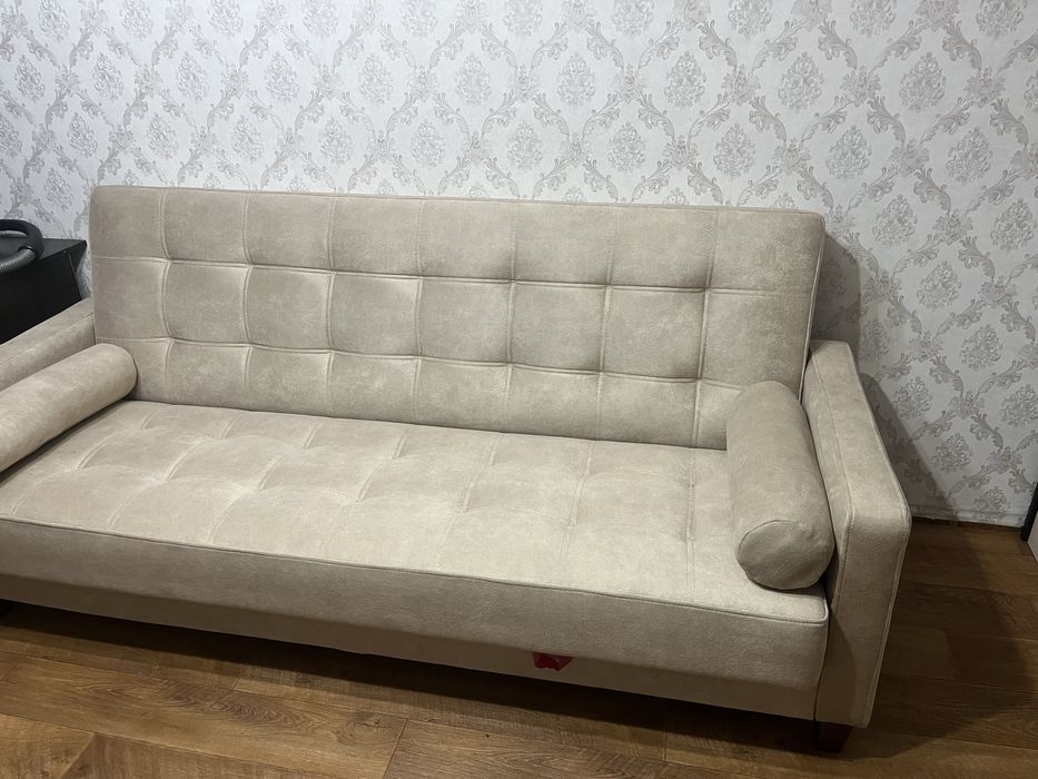 Продам диван раздвижной