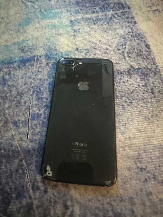 iphone 8 plus , functional + casti airpods