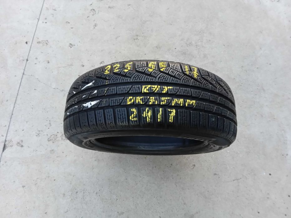 O anvelopa iarna 225 55 17 pirelli sottozero 2 run flat profil 7,5 mm
