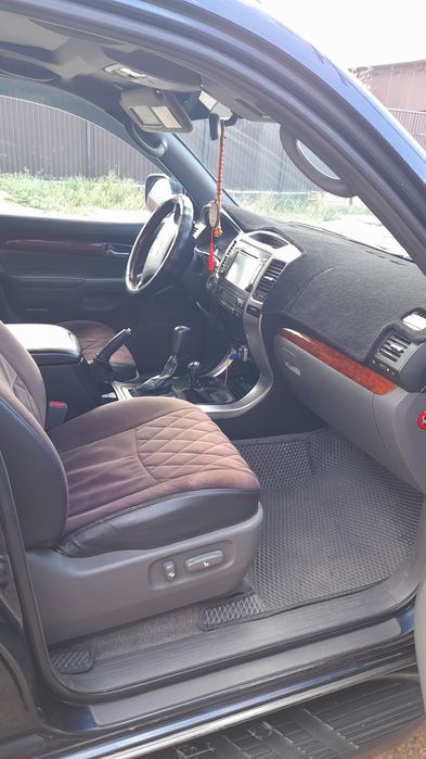 Продам тойота прадо 120