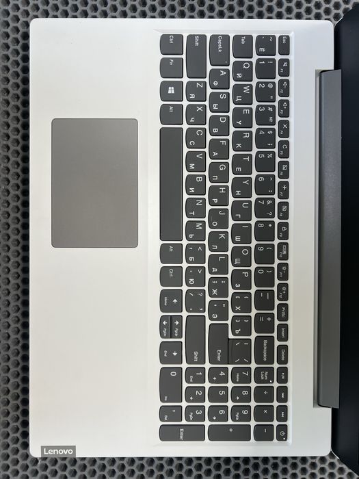 Белый ноутбук Lenovo ideapad. Есть рассрочка.