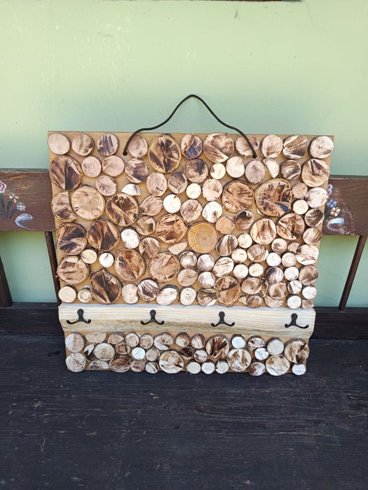 Panou cuier decorativ