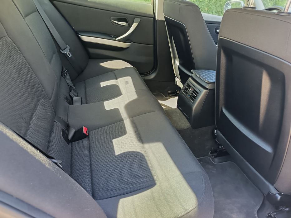 Bmw320 i  benzina 170 cp