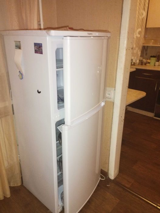 Холодильник Бирюса