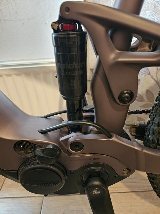 Bicicleta electrica Giant stancee