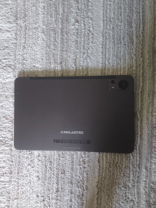продам планшет teclast нерабочий