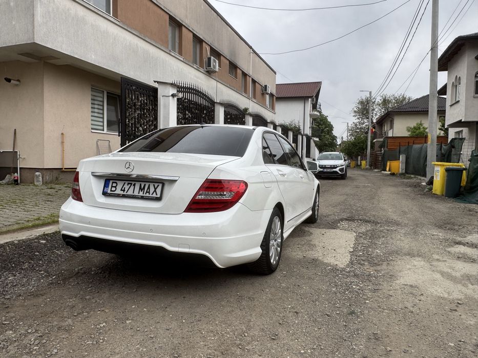 MERCEDES-BENZ C-Class 2013 — imagine 16