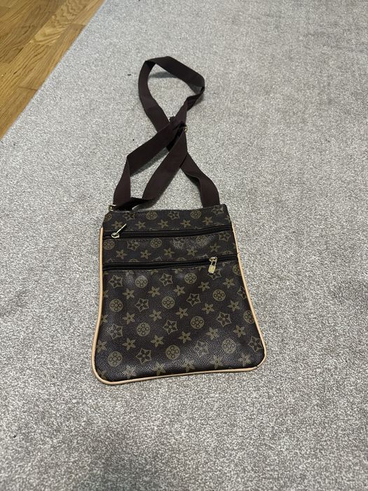 Уникална стилна чанта за мъже и жени