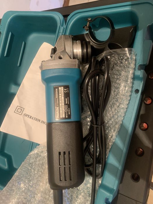 Болгарка ушм 9555HN