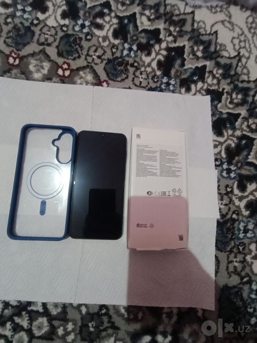 Samsung a 17  сотилади