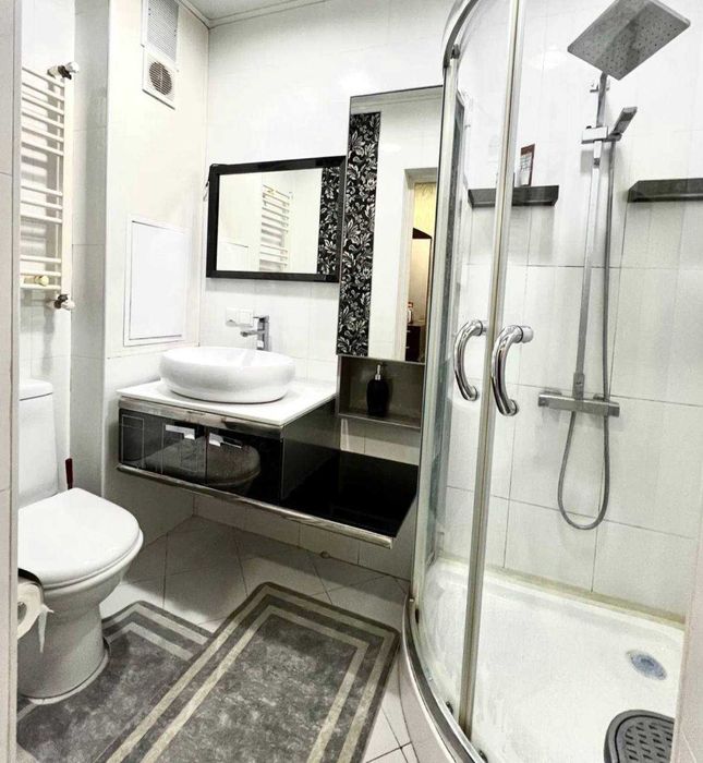 110 школа  Цум  2в3/2/4  ремонт хороший