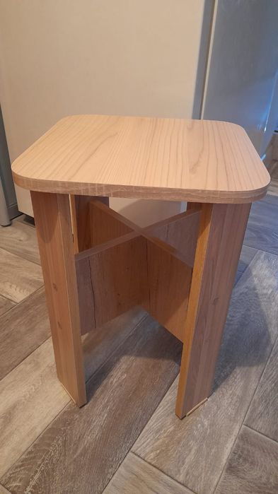 Продам табуретки новые.3500тг -1шт