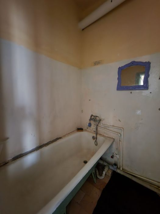 2 хонали квартира сотилади