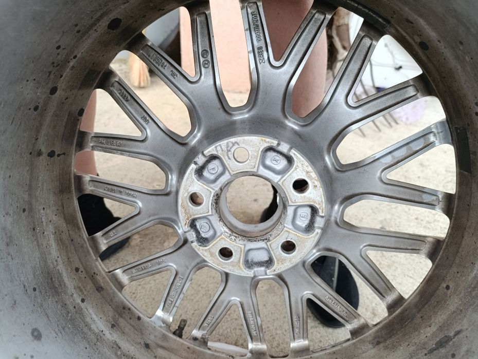 Джанти  за Ауди 19-ки ET33