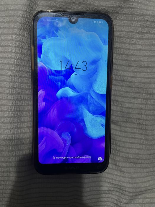 Смартфон Huawei Y5 2019