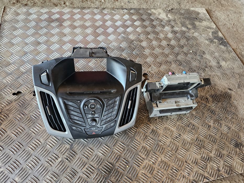 Radio Cd Player FORD FOCUS III Turnier 1.6 TDCi T3DB