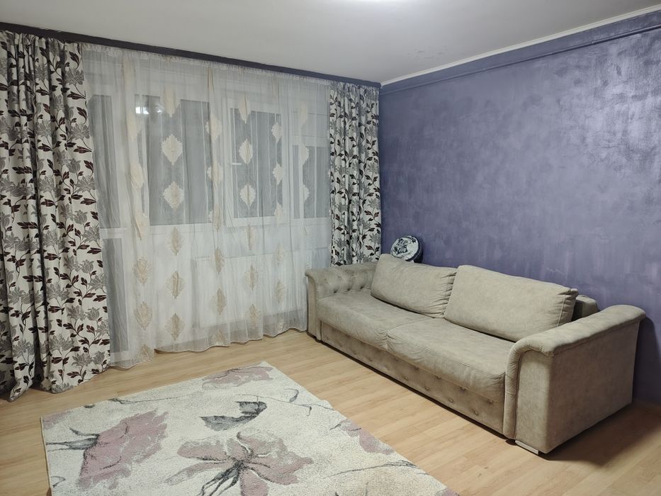 Apartament de inchiriat