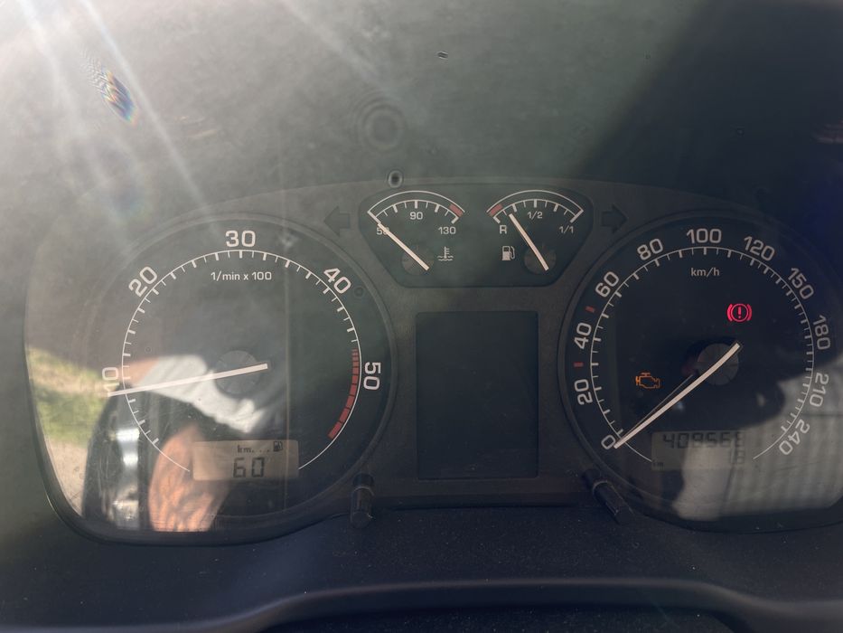 Vand sau schimb  skoda octavia