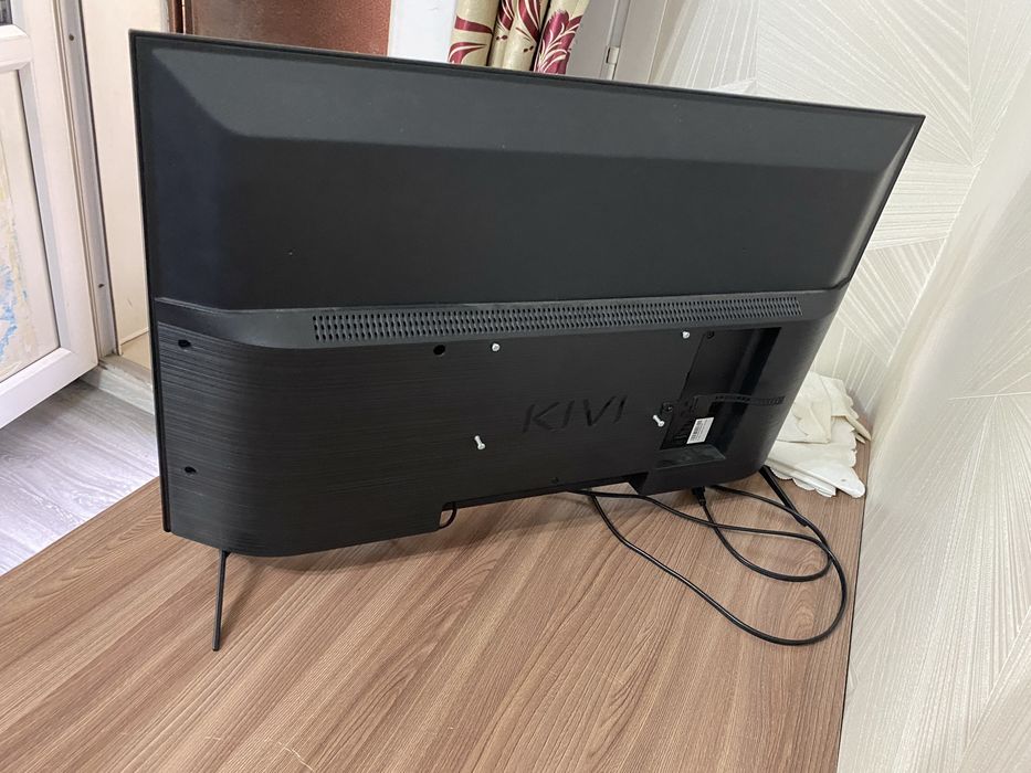 Телевизор KIVI 32H750NB Smart TV 32”