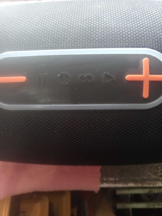 Колонка x7 новая. Продам.