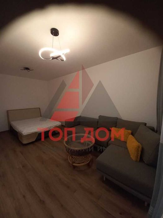 Дава се под наем Едностаен апартамент в к.к. Св.Св. Константин и Елена - 45 кв.м за 700 € - Снимка #1